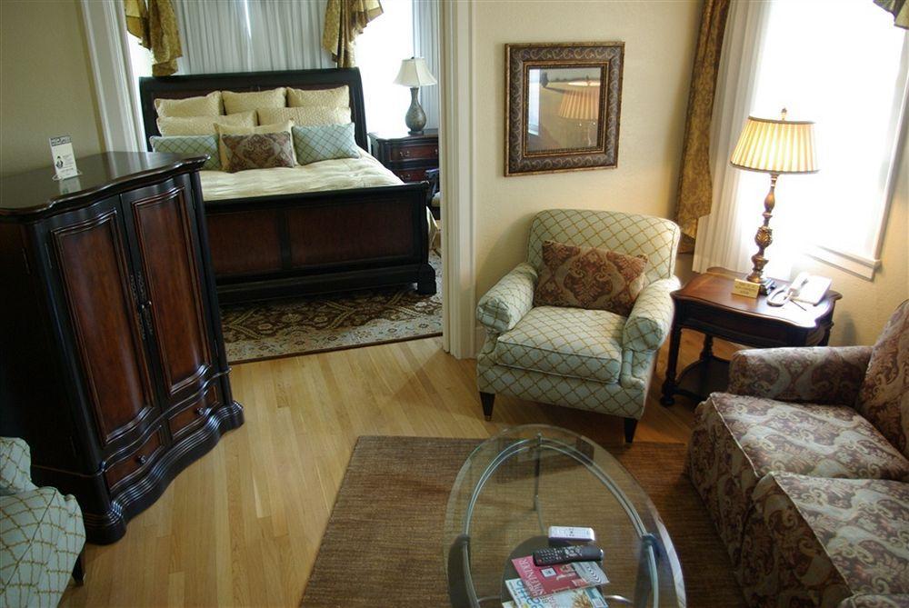 Hotel Marqueen