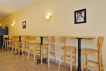 Georgetown Hotel 2*