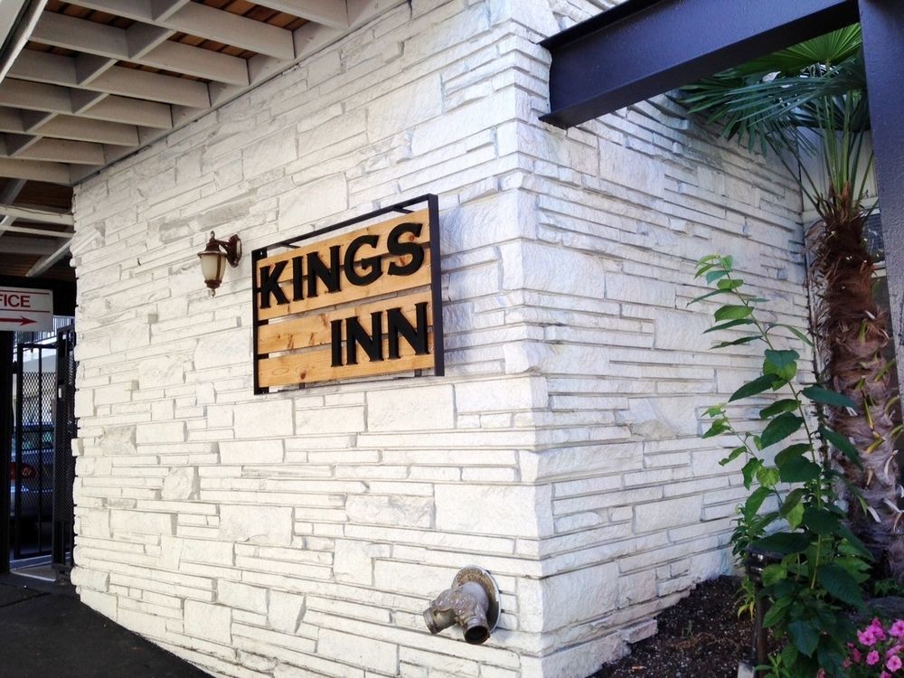 Hotel King's