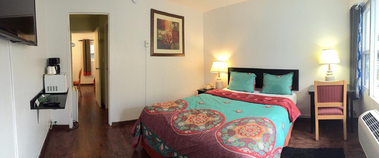 Hotel King's 3*