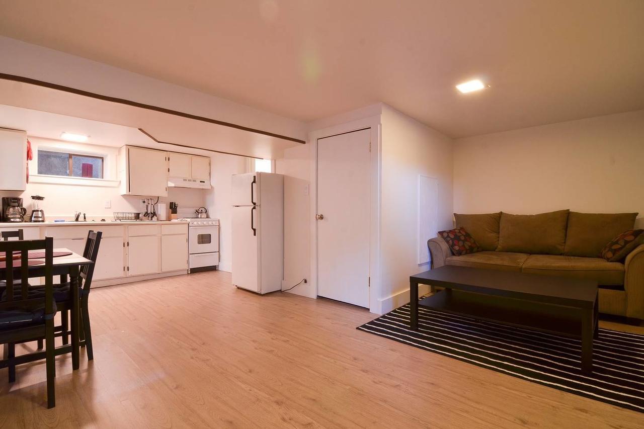 The Dawg Pound Apartment