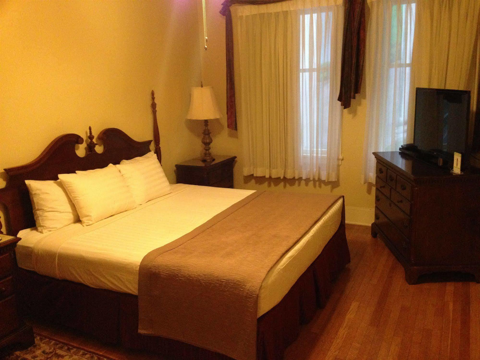 Hotel Marqueen Seattle