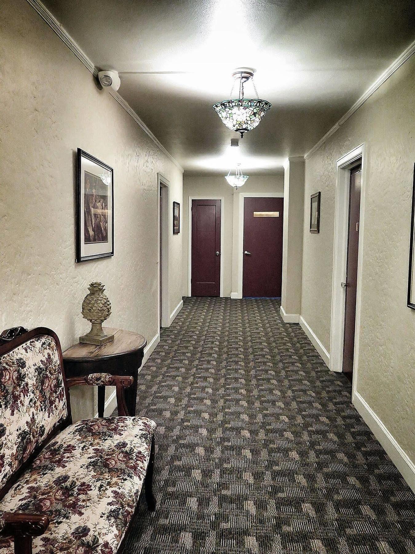 Hotel At Queen Anne Seattle