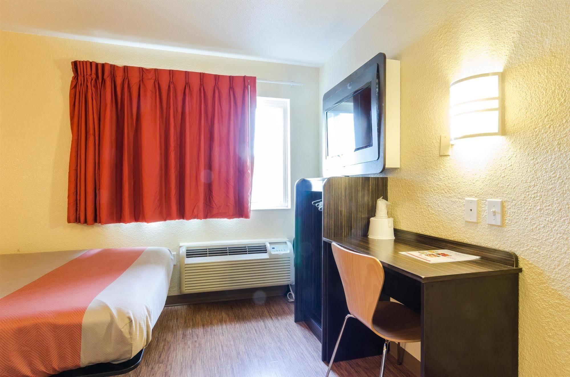 6-seattle, Wa - Sea-tac Airport South Hotel 2*