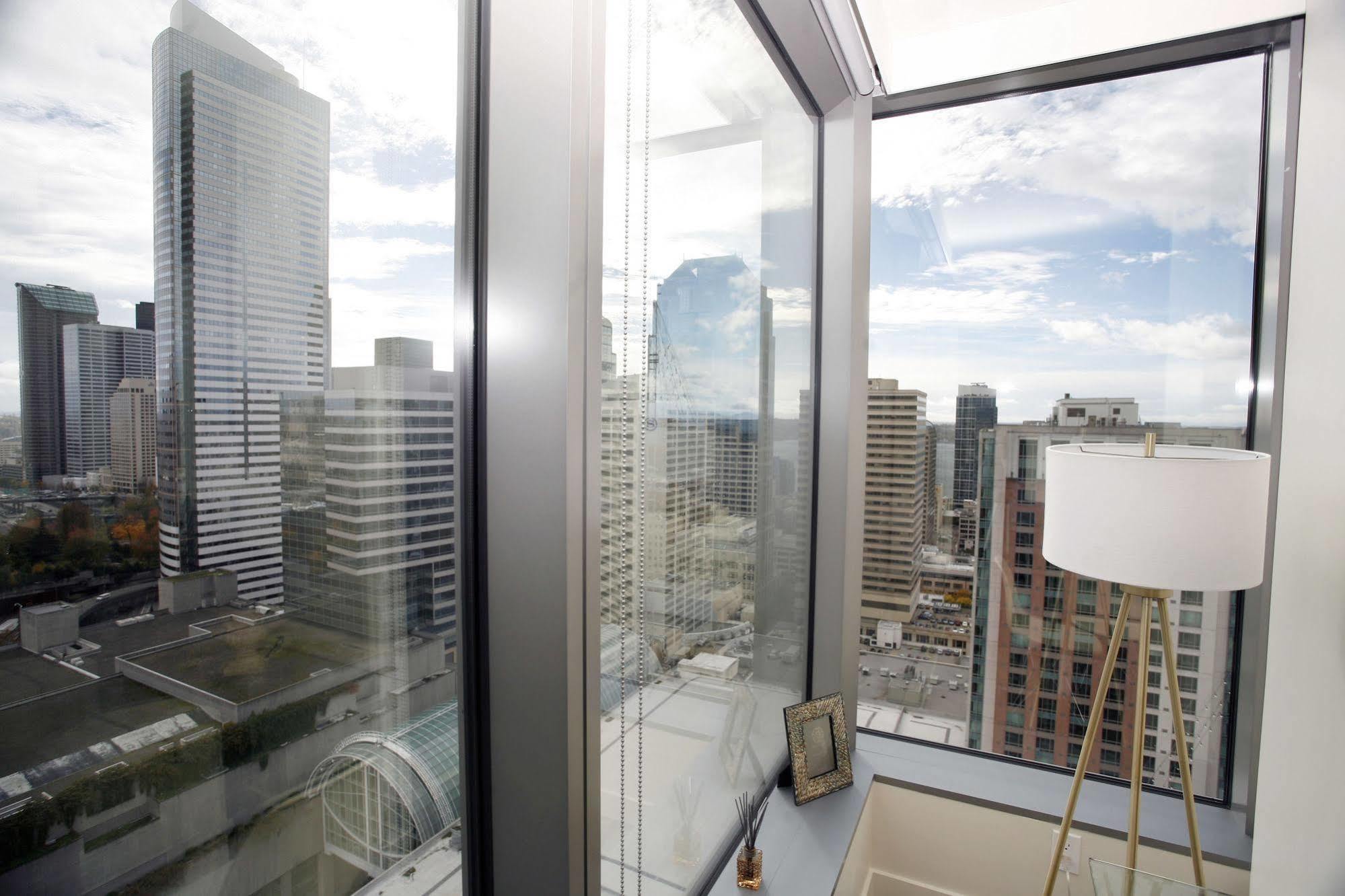 Convention Center Lux Suites By Barsala Seattle
