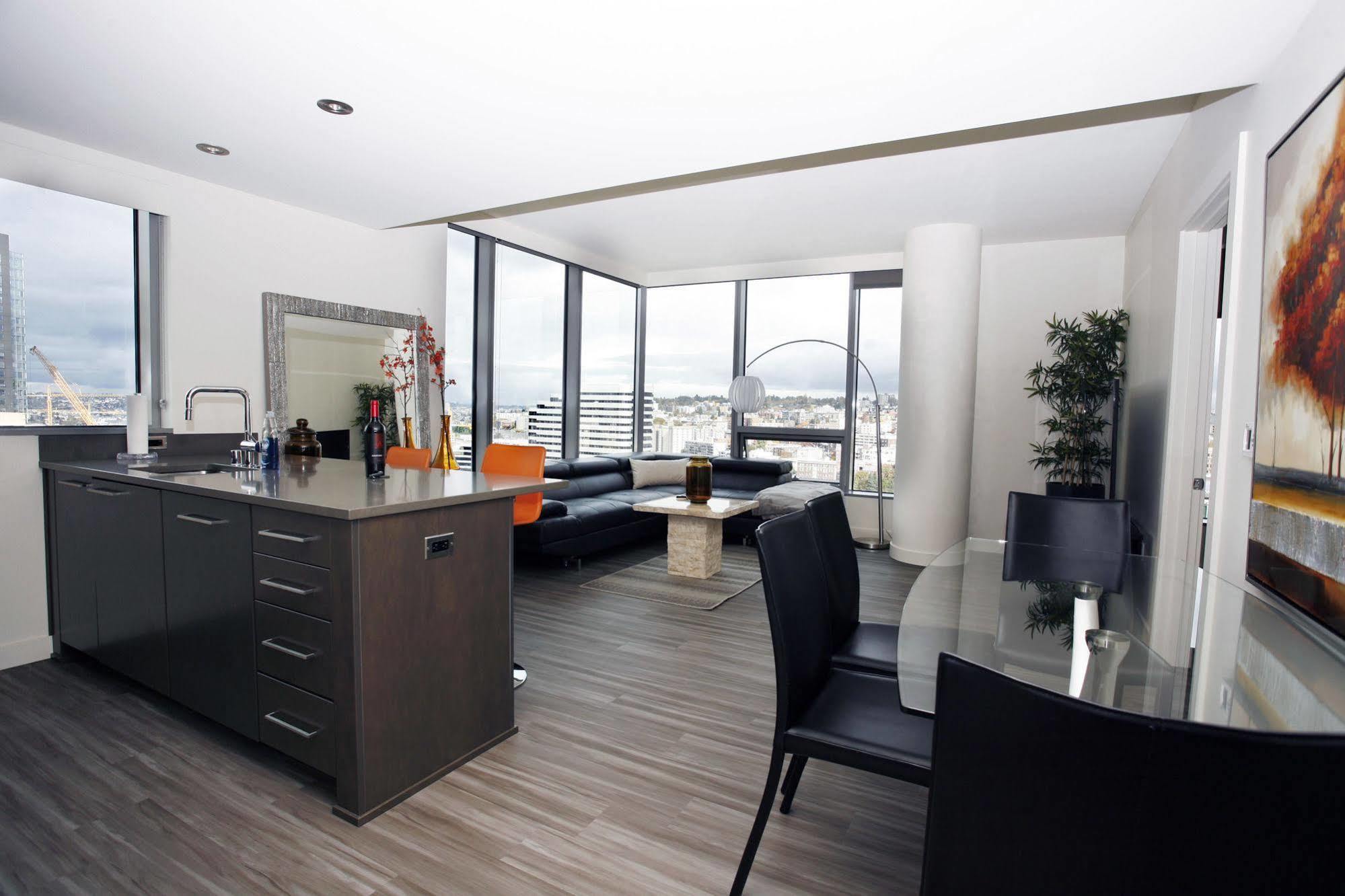 Convention Center Lux Suites By Barsala