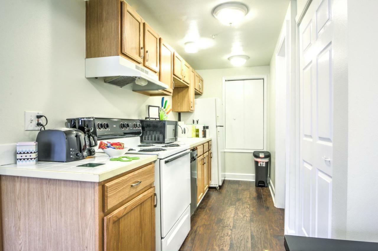 Capitol Hill Luxury Apartment
