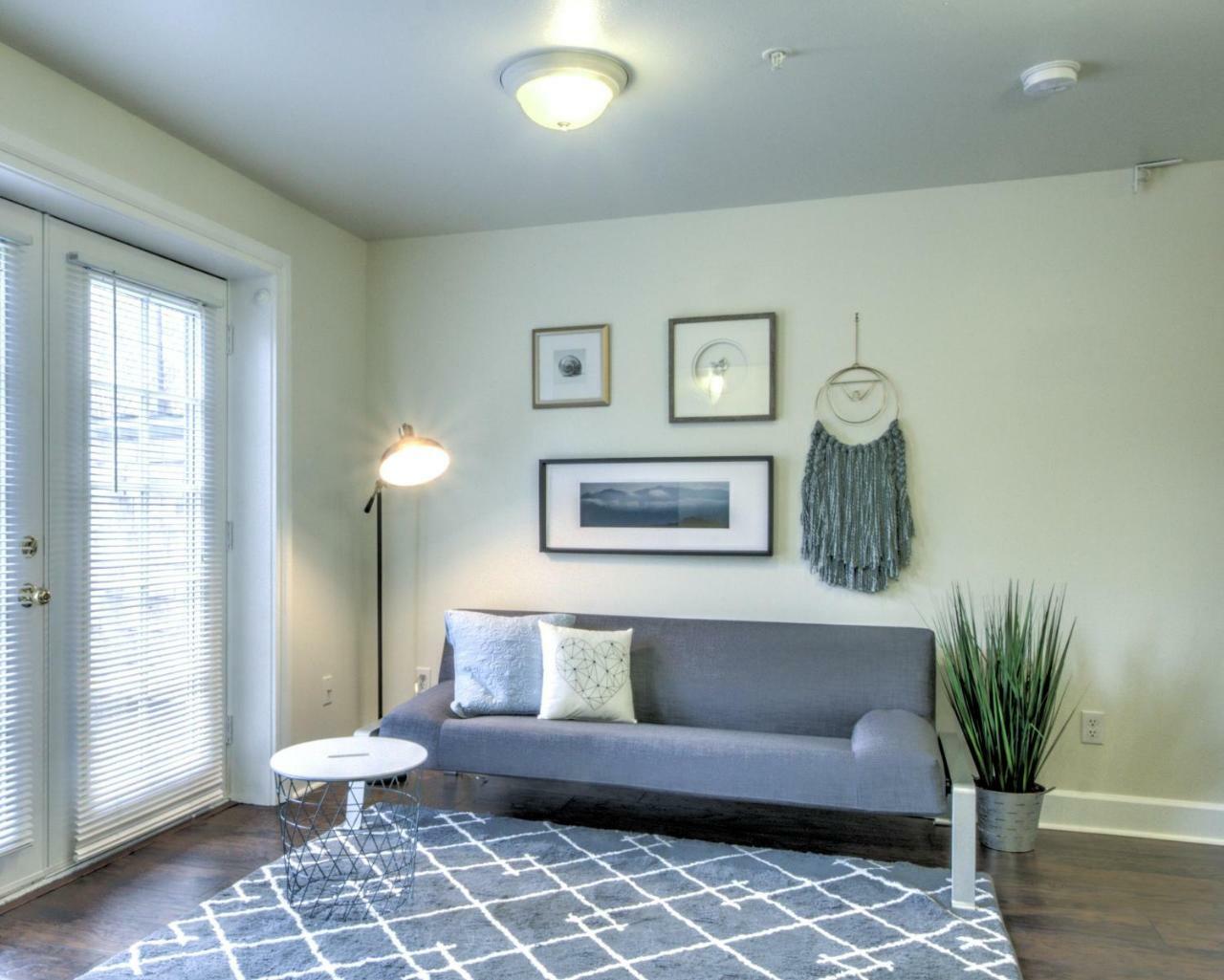 Capitol Hill Luxury *