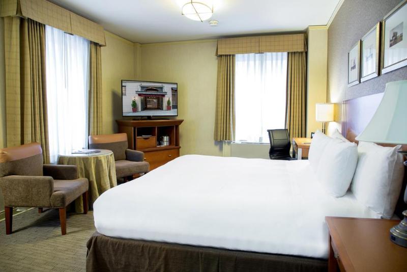 Executive Pacific Hotel 3*