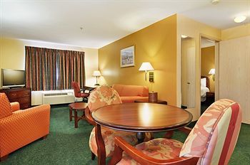 Georgetown Hotel